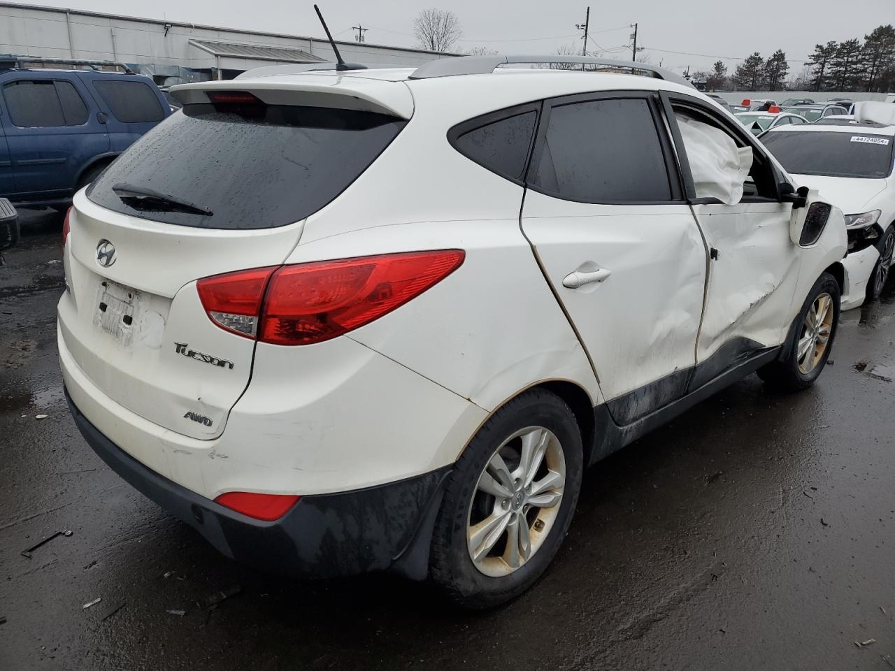 Photo 2 VIN: KM8JUCAC7DU726144 - HYUNDAI TUCSON 