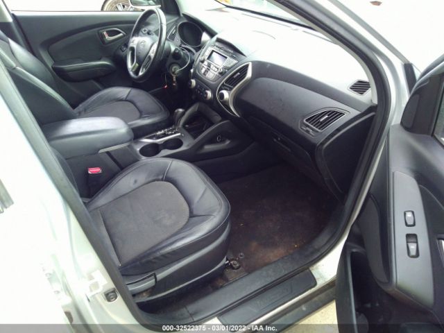 Photo 4 VIN: KM8JUCAC8AU042442 - HYUNDAI TUCSON 