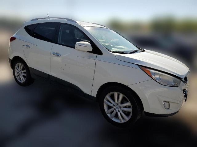 Photo 3 VIN: KM8JUCAC8BU305868 - HYUNDAI TUCSON 