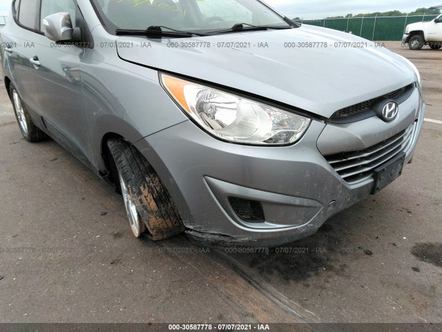 Photo 5 VIN: KM8JUCAC8CU478470 - HYUNDAI TUCSON 