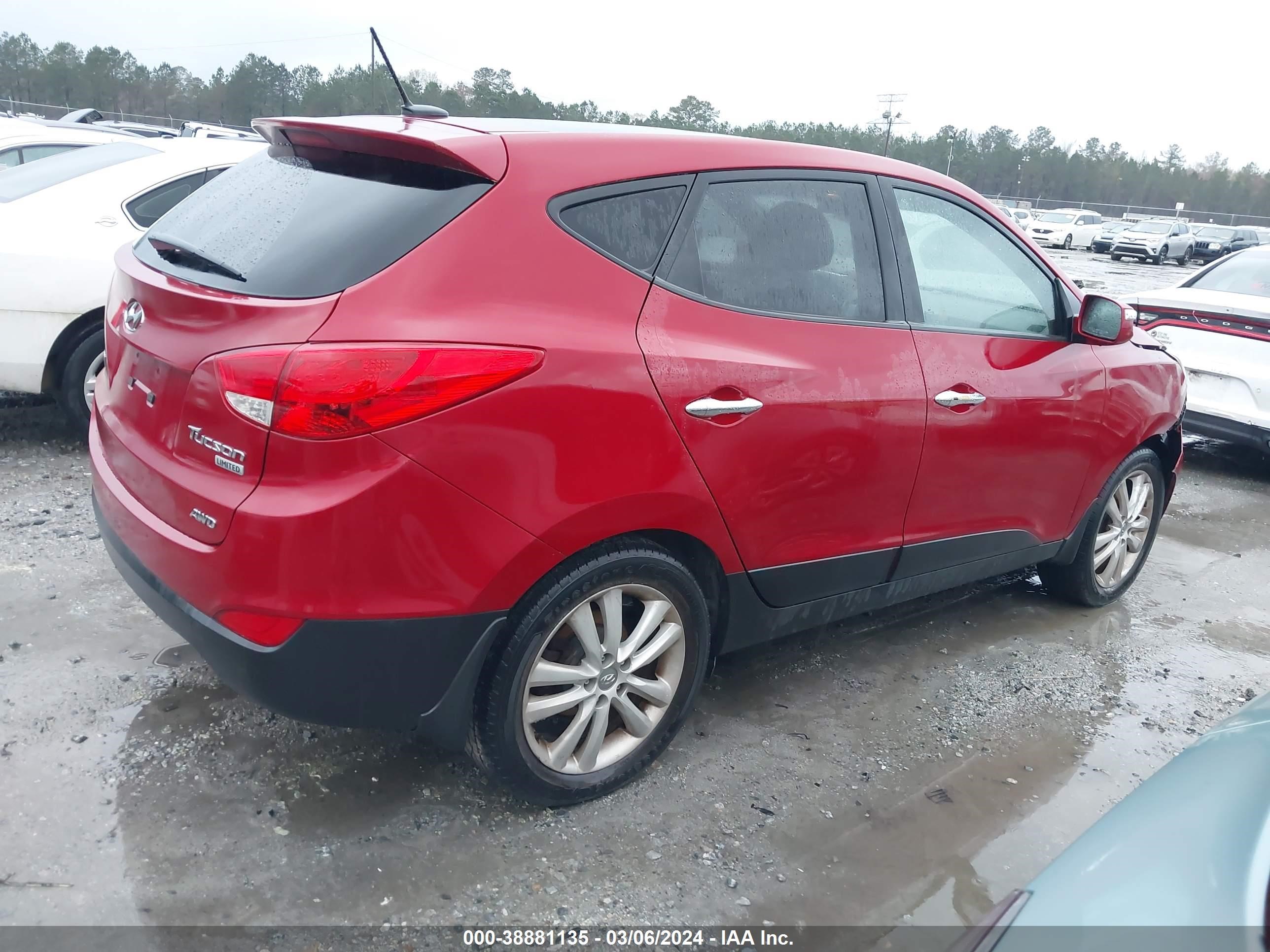 Photo 3 VIN: KM8JUCAC8DU690979 - HYUNDAI TUCSON 