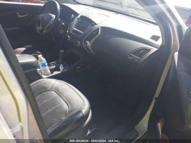 Photo 4 VIN: KM8JUCAC9BU207156 - HYUNDAI TUCSON 