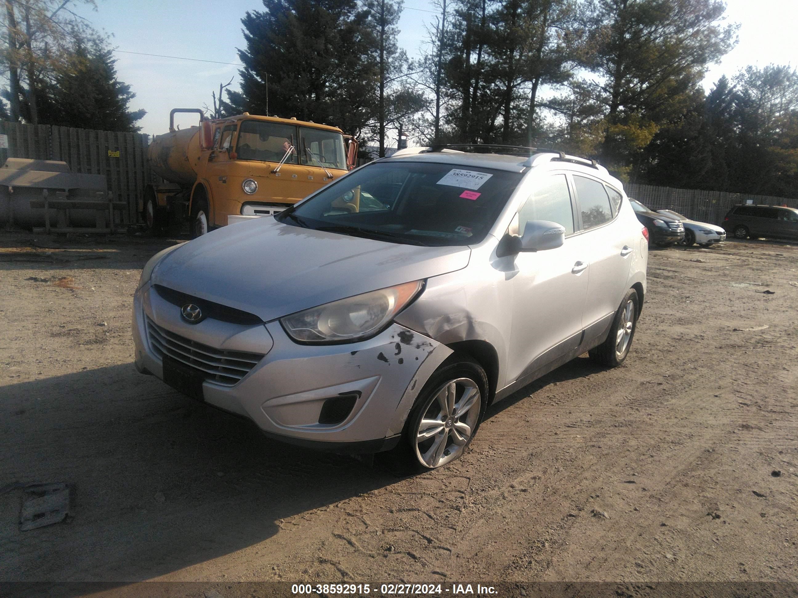 Photo 1 VIN: KM8JUCAC9CU351176 - HYUNDAI TUCSON 