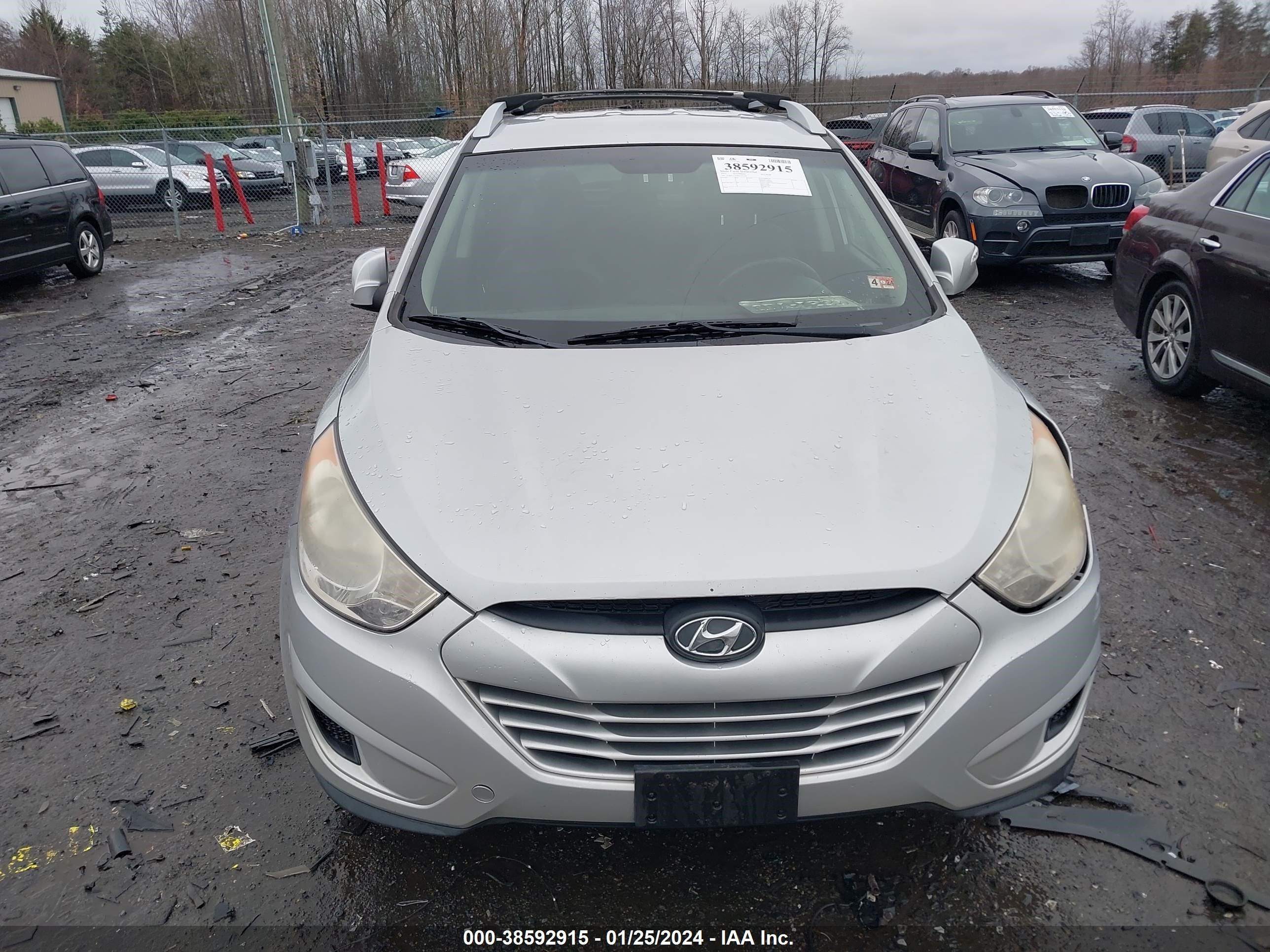 Photo 11 VIN: KM8JUCAC9CU351176 - HYUNDAI TUCSON 