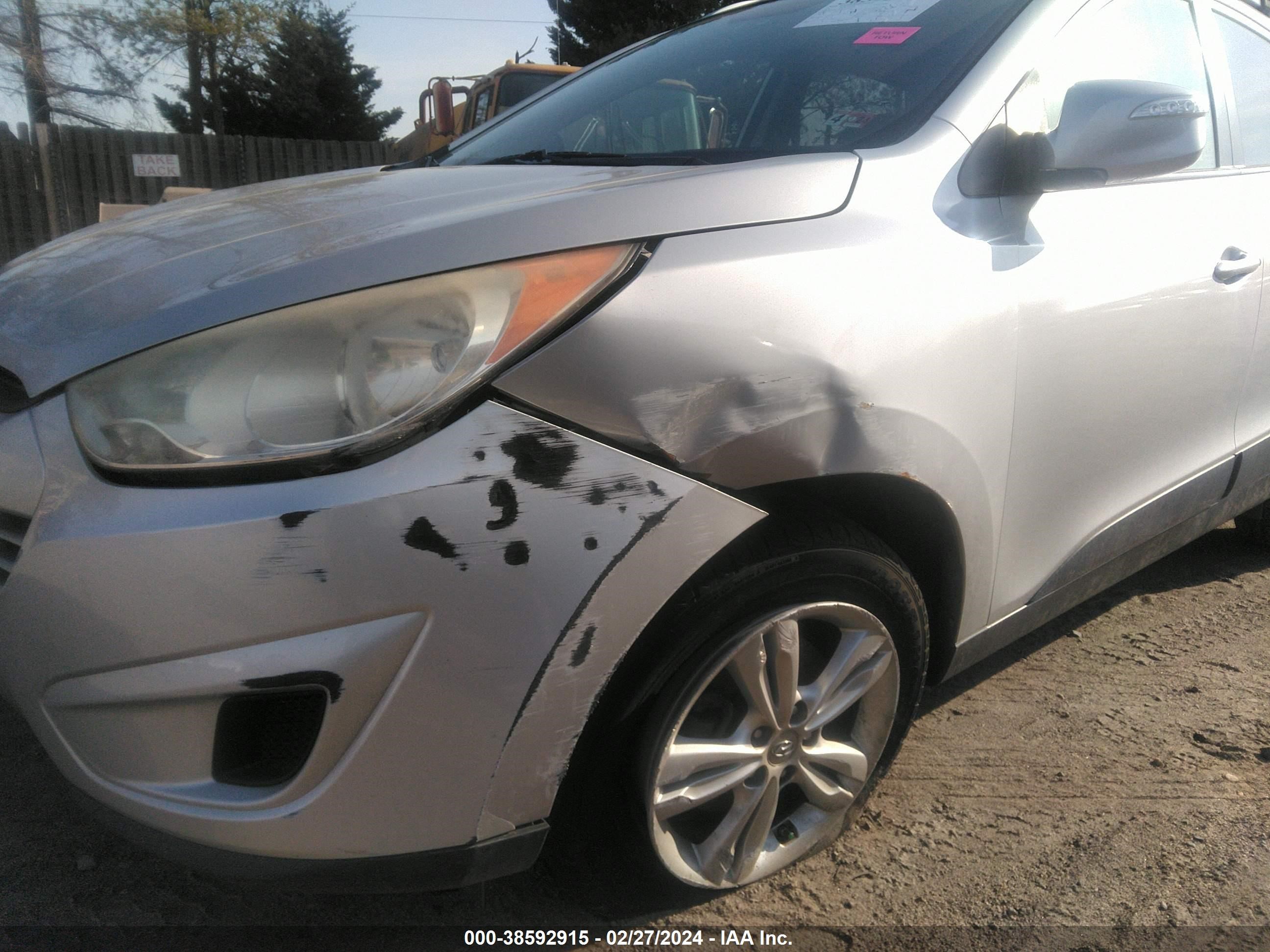 Photo 5 VIN: KM8JUCAC9CU351176 - HYUNDAI TUCSON 