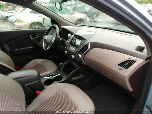 Photo 4 VIN: KM8JUCAC9CU371377 - HYUNDAI TUCSON 