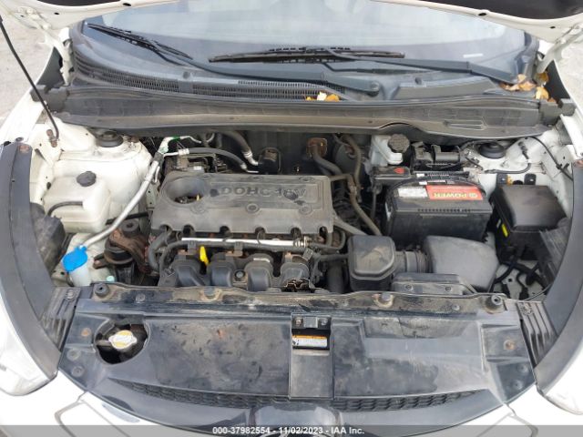 Photo 9 VIN: KM8JUCAC9CU371993 - HYUNDAI TUCSON 