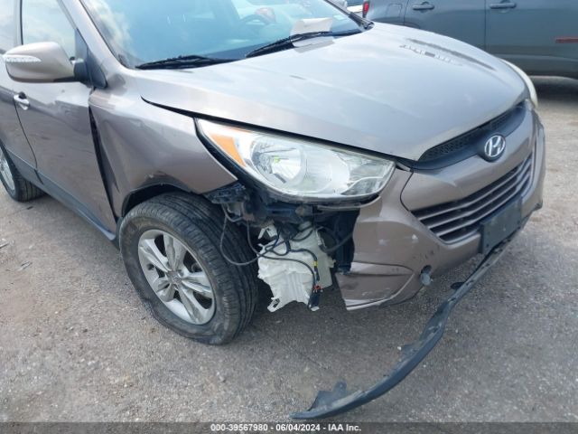 Photo 5 VIN: KM8JUCAC9CU380063 - HYUNDAI TUCSON 