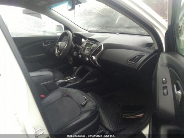 Photo 4 VIN: KM8JUCAC9CU417760 - HYUNDAI TUCSON 