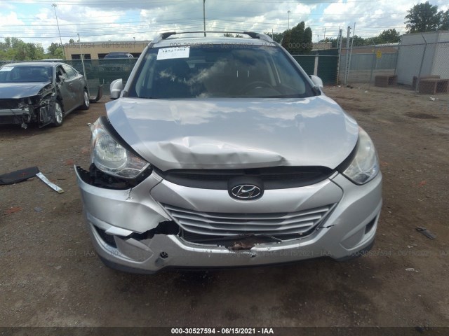 Photo 5 VIN: KM8JUCAC9CU491552 - HYUNDAI TUCSON 