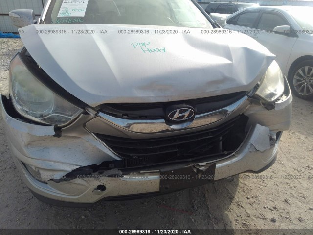 Photo 5 VIN: KM8JUCAC9CU525666 - HYUNDAI TUCSON 