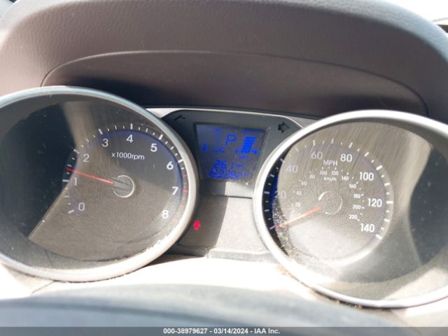 Photo 6 VIN: KM8JUCAC9DU694460 - HYUNDAI TUCSON 