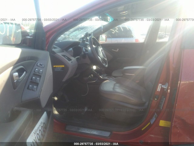 Photo 4 VIN: KM8JUCACXCU319305 - HYUNDAI TUCSON 