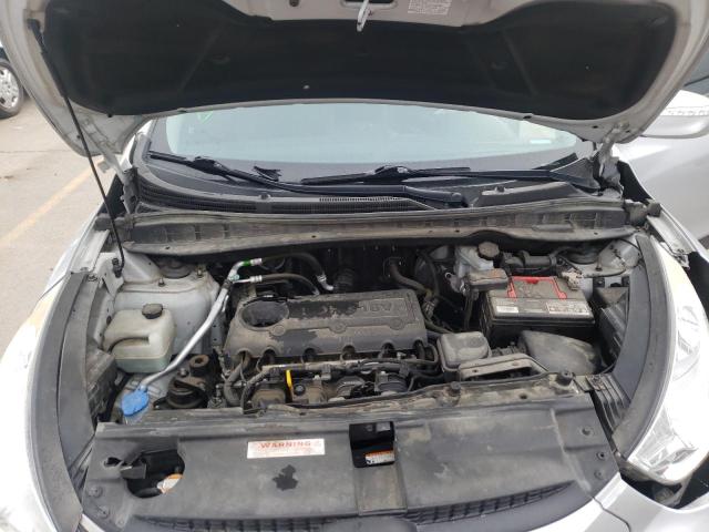 Photo 6 VIN: KM8JUCACXCU431036 - HYUNDAI TUCSON GLS 