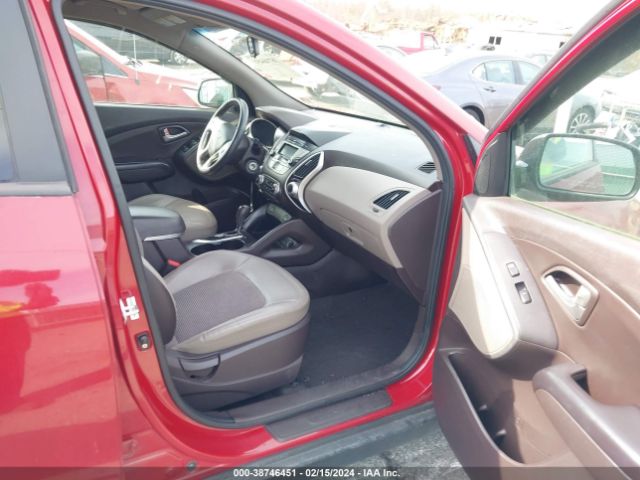 Photo 4 VIN: KM8JUCACXCU491611 - HYUNDAI TUCSON 