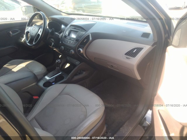 Photo 4 VIN: KM8JUCAG0EU932765 - HYUNDAI TUCSON 