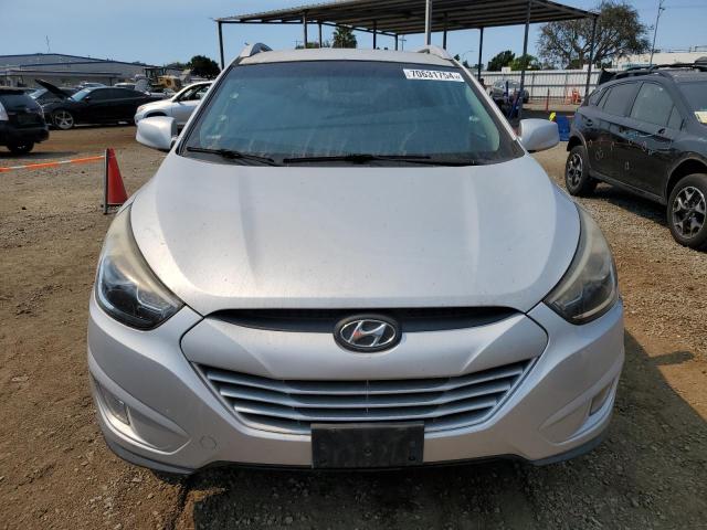 Photo 4 VIN: KM8JUCAG0FU047726 - HYUNDAI TUCSON LIM 