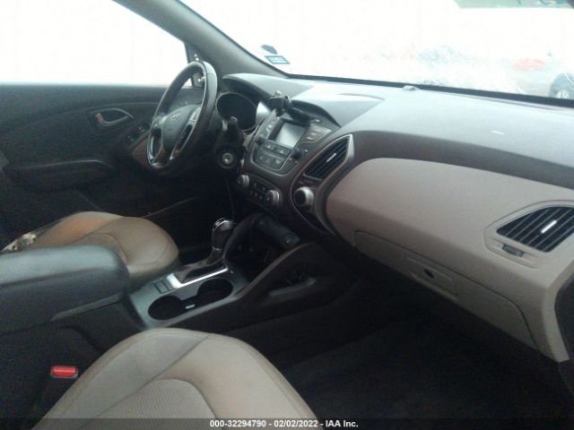 Photo 4 VIN: KM8JUCAG0FU089765 - HYUNDAI TUCSON 