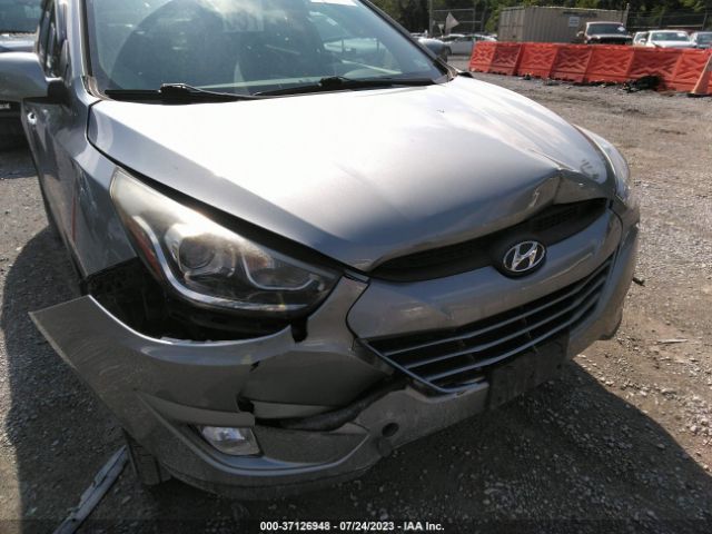 Photo 5 VIN: KM8JUCAG0FU110873 - HYUNDAI TUCSON 