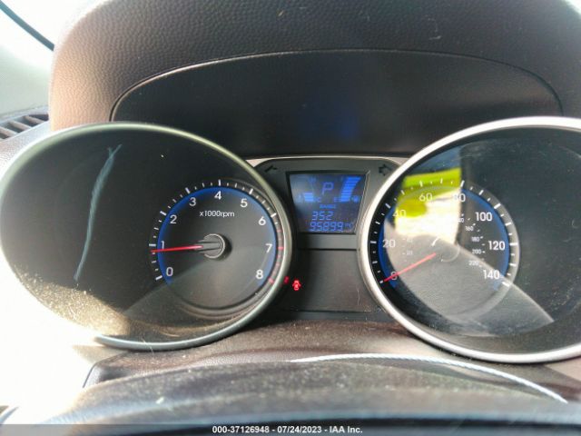 Photo 6 VIN: KM8JUCAG0FU110873 - HYUNDAI TUCSON 