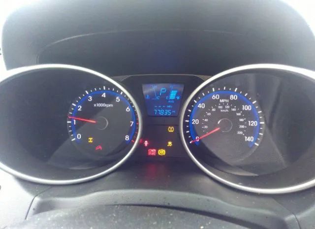 Photo 6 VIN: KM8JUCAG0FU974743 - HYUNDAI TUCSON 