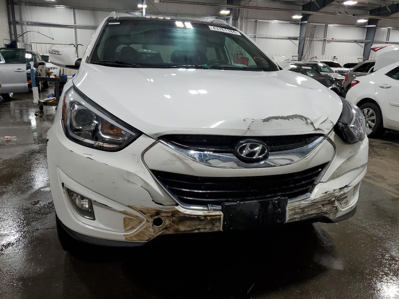 Photo 4 VIN: KM8JUCAG1FU101017 - HYUNDAI TUCSON 