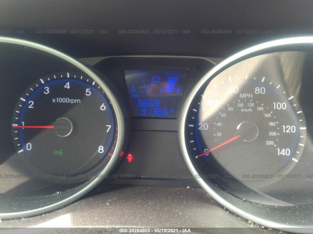 Photo 6 VIN: KM8JUCAG1FU104113 - HYUNDAI TUCSON 