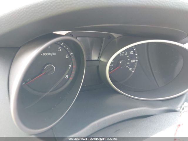 Photo 6 VIN: KM8JUCAG3FU065878 - HYUNDAI TUCSON 