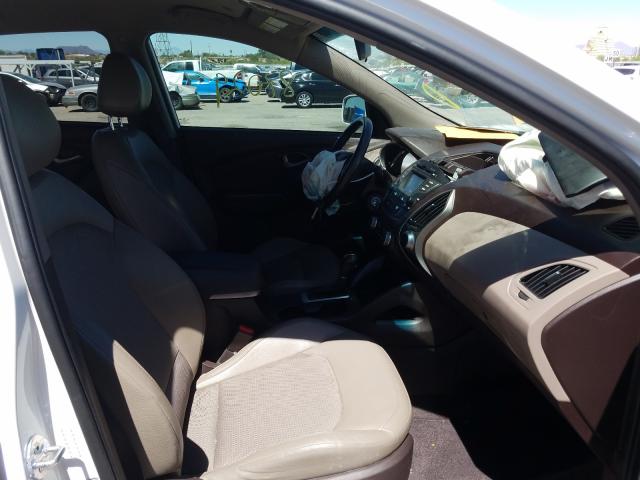 Photo 4 VIN: KM8JUCAG3FU117591 - HYUNDAI TUCSON LIM 