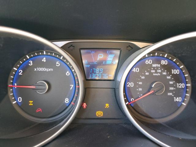 Photo 8 VIN: KM8JUCAG4FU047132 - HYUNDAI TUCSON LIM 