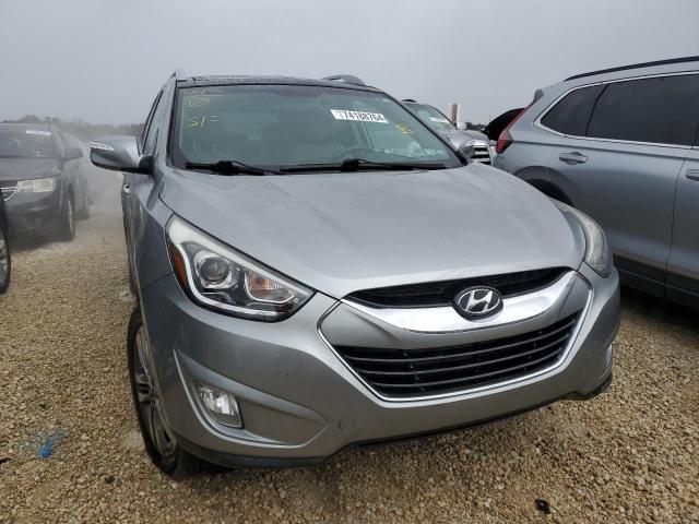 Photo 4 VIN: KM8JUCAG4FU103585 - HYUNDAI TUCSON LIM 