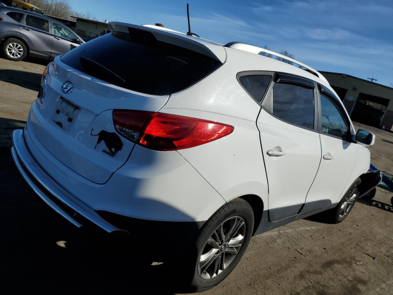 Photo 2 VIN: KM8JUCAG4FU975801 - HYUNDAI TUCSON 