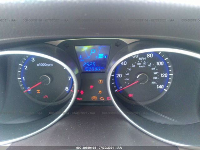 Photo 6 VIN: KM8JUCAG5FU048466 - HYUNDAI TUCSON 