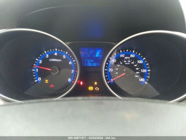 Photo 6 VIN: KM8JUCAG5FU099949 - HYUNDAI TUCSON 