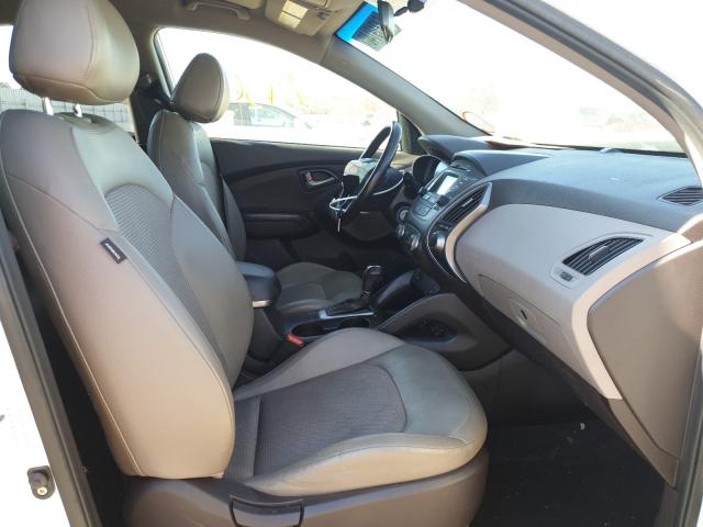 Photo 4 VIN: KM8JUCAG5FU104132 - HYUNDAI TUCSON LIM 