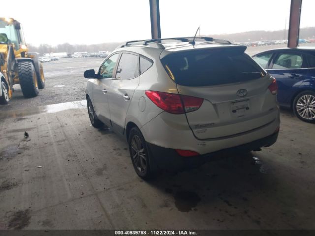 Photo 2 VIN: KM8JUCAG6FU017954 - HYUNDAI TUCSON 