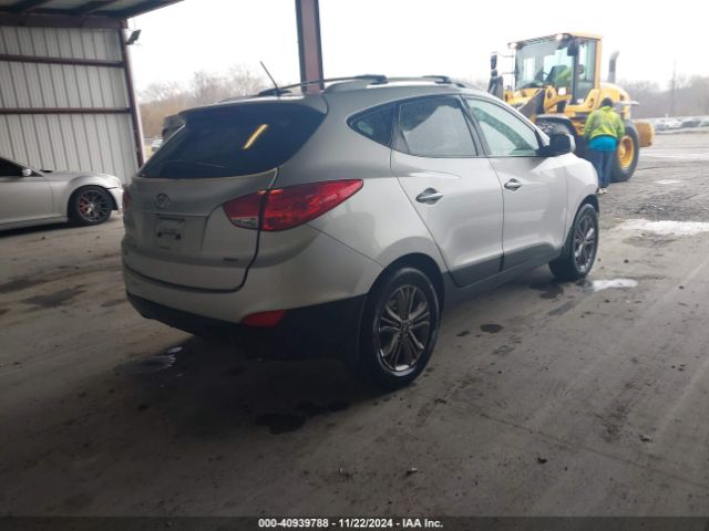 Photo 3 VIN: KM8JUCAG6FU017954 - HYUNDAI TUCSON 