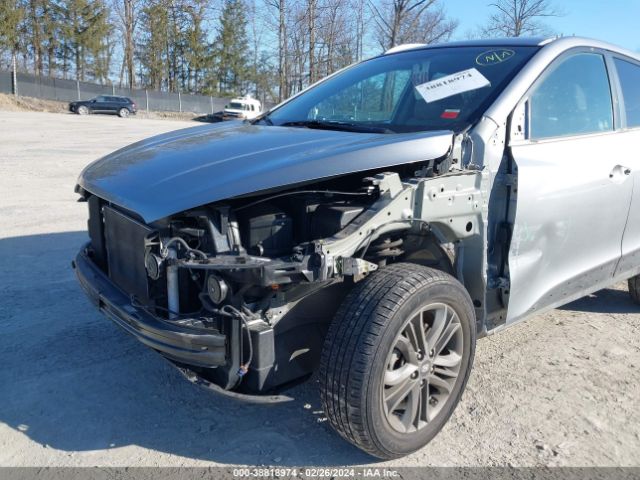 Photo 5 VIN: KM8JUCAG6FU099975 - HYUNDAI TUCSON 