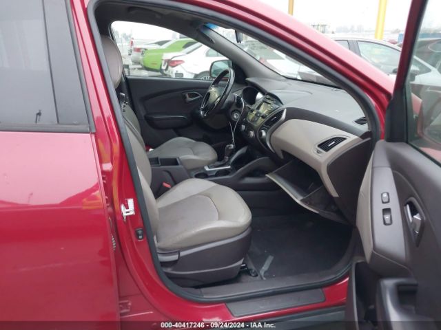 Photo 4 VIN: KM8JUCAG6FU111199 - HYUNDAI TUCSON 