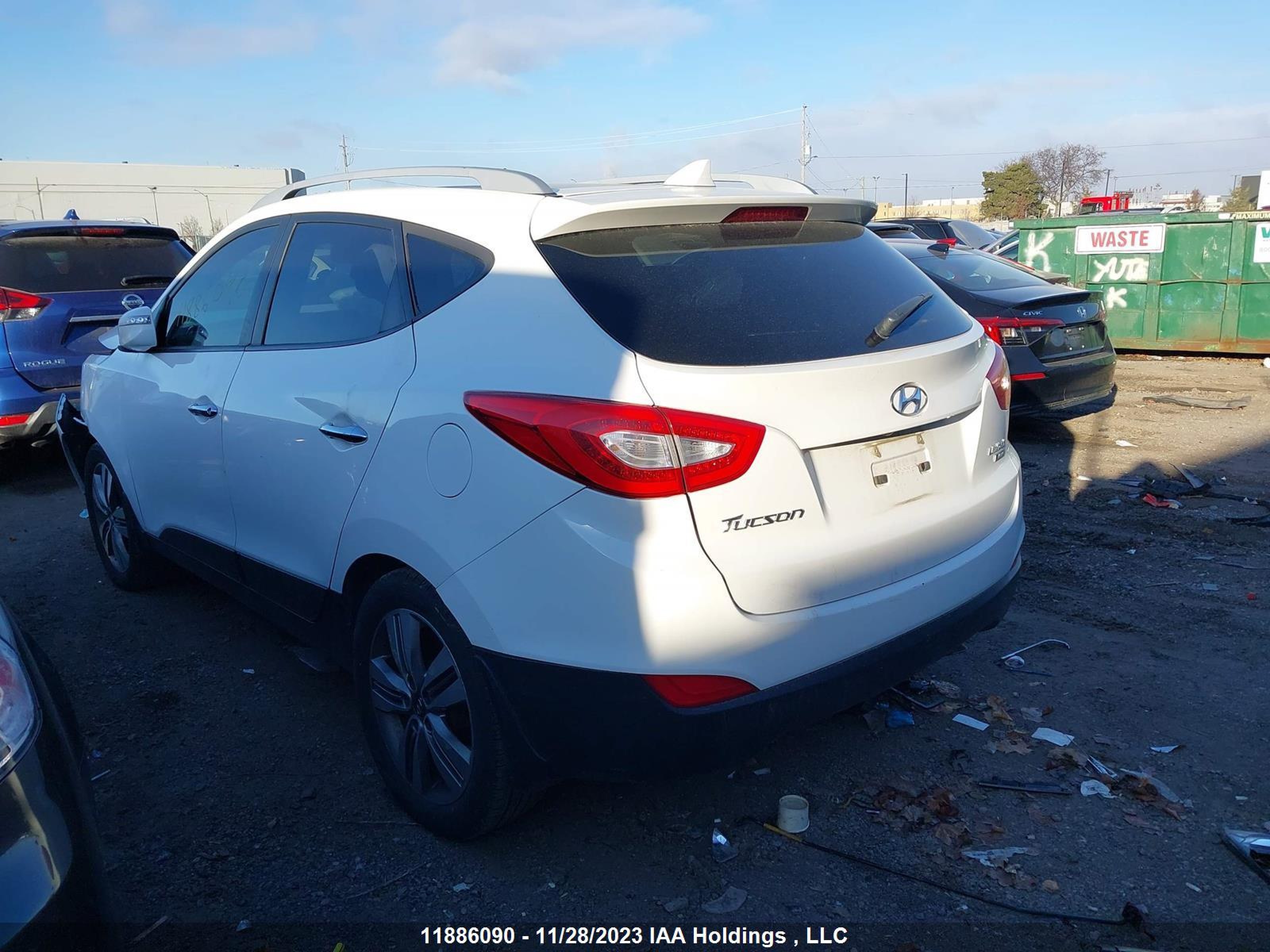 Photo 2 VIN: KM8JUCAG7FU094591 - HYUNDAI TUCSON 