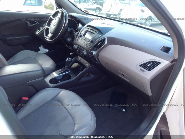 Photo 4 VIN: KM8JUCAG8EU865462 - HYUNDAI TUCSON 