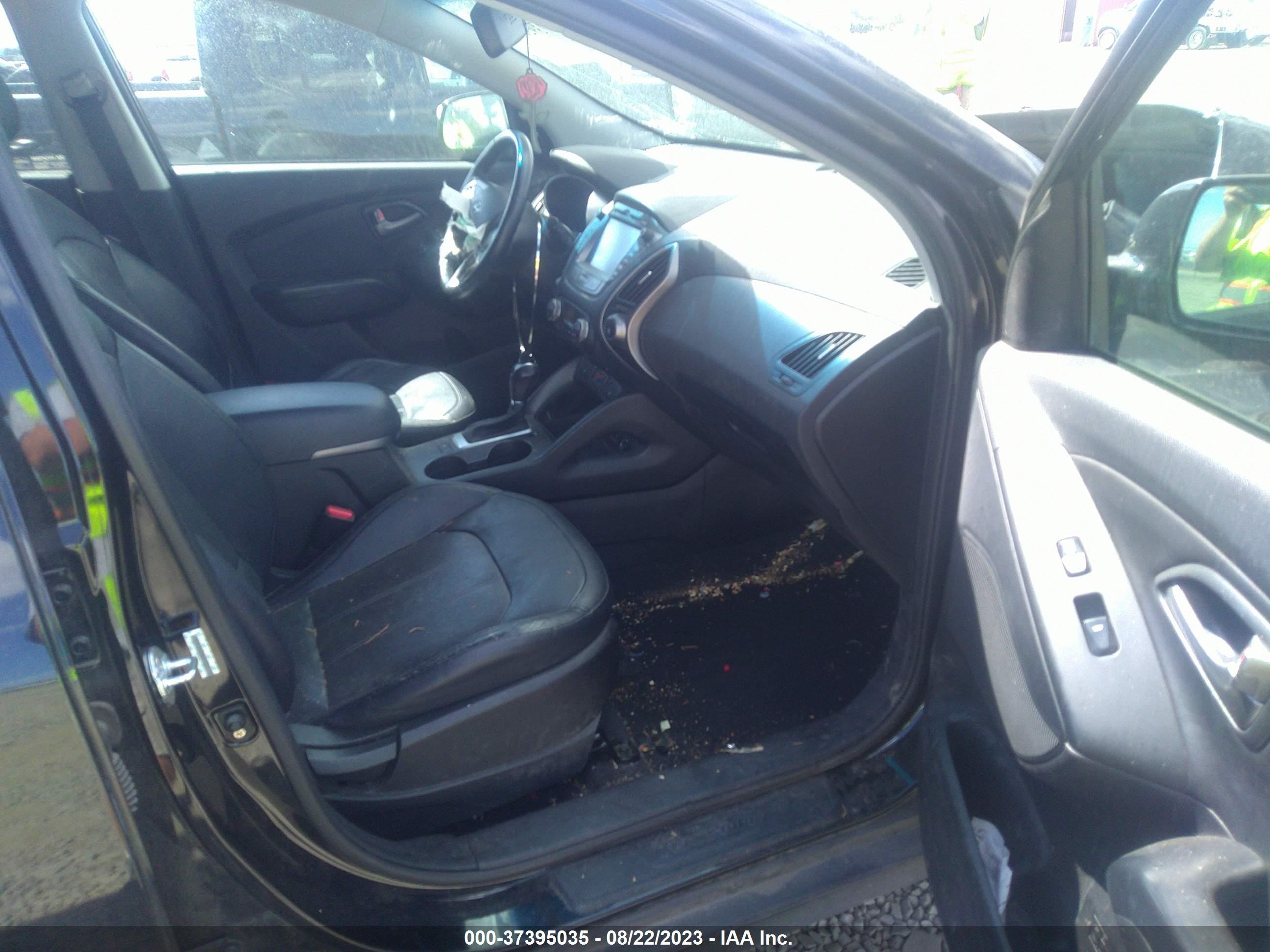 Photo 4 VIN: KM8JUCAG8EU935719 - HYUNDAI TUCSON 