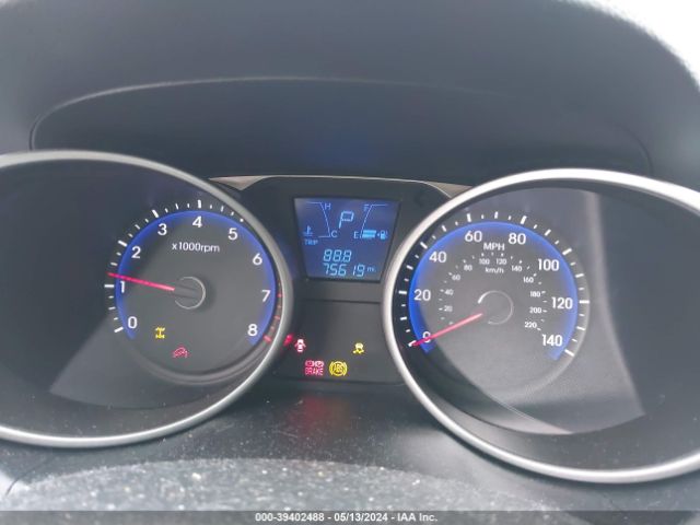 Photo 6 VIN: KM8JUCAG9EU853630 - HYUNDAI TUCSON 