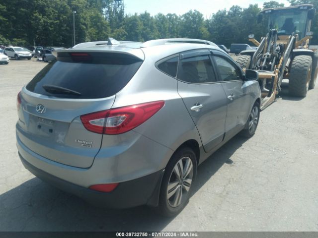 Photo 3 VIN: KM8JUCAG9FU058739 - HYUNDAI TUCSON 