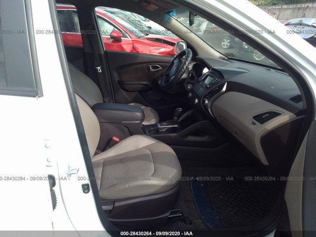 Photo 4 VIN: KM8JUCAGXEU912605 - HYUNDAI TUCSON 