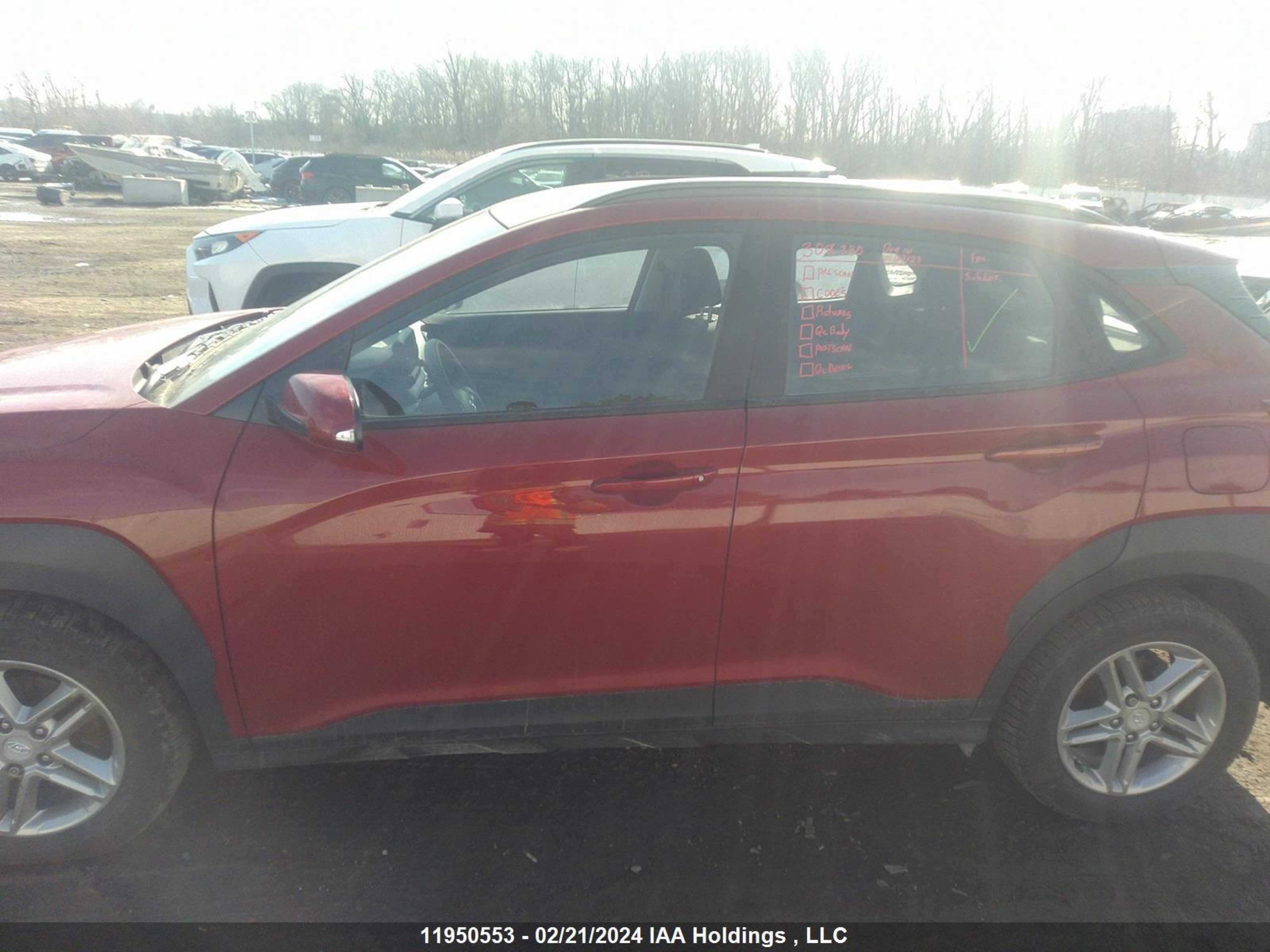 Photo 13 VIN: KM8K12AA0LU401940 - HYUNDAI KONA 