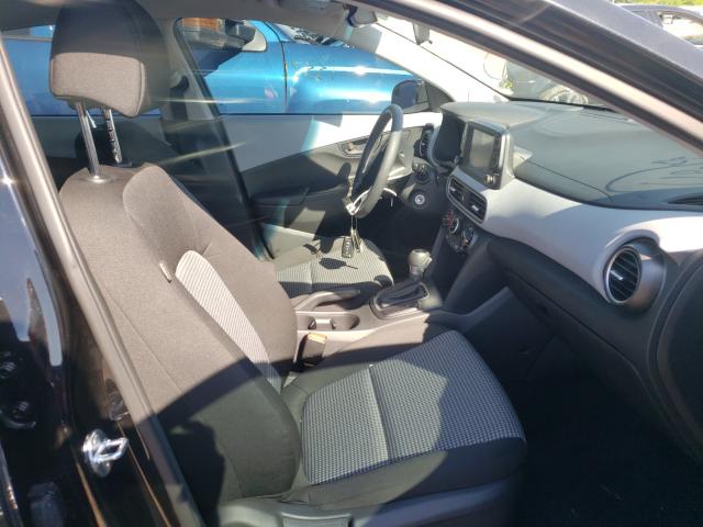 Photo 4 VIN: KM8K12AA0LU553572 - HYUNDAI KONA SE 