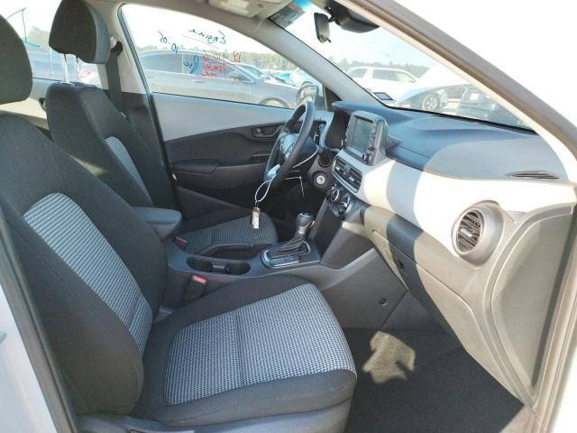 Photo 4 VIN: KM8K12AA1LU510939 - HYUNDAI KONA SE 