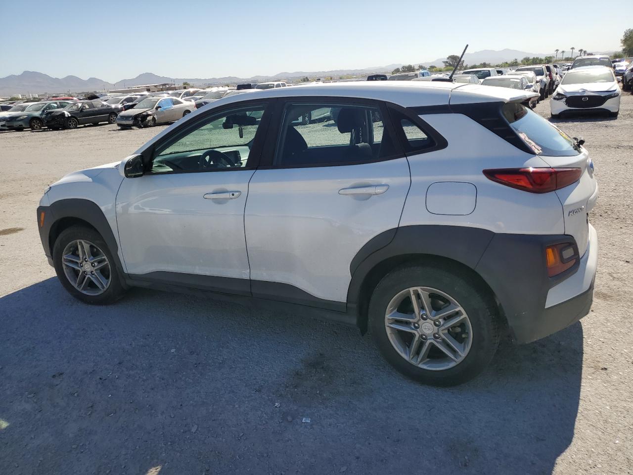 Photo 1 VIN: KM8K12AA2JU109512 - HYUNDAI KONA 