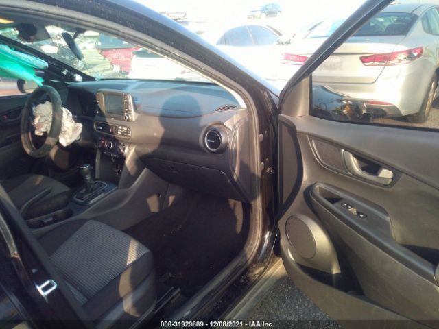 Photo 4 VIN: KM8K12AA2JU175526 - HYUNDAI KONA 